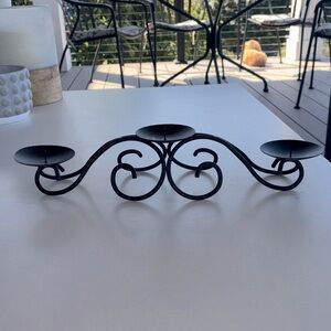 Southern Living at Home RED MOUNTAIN Iron Triple Swirl Candle Holder